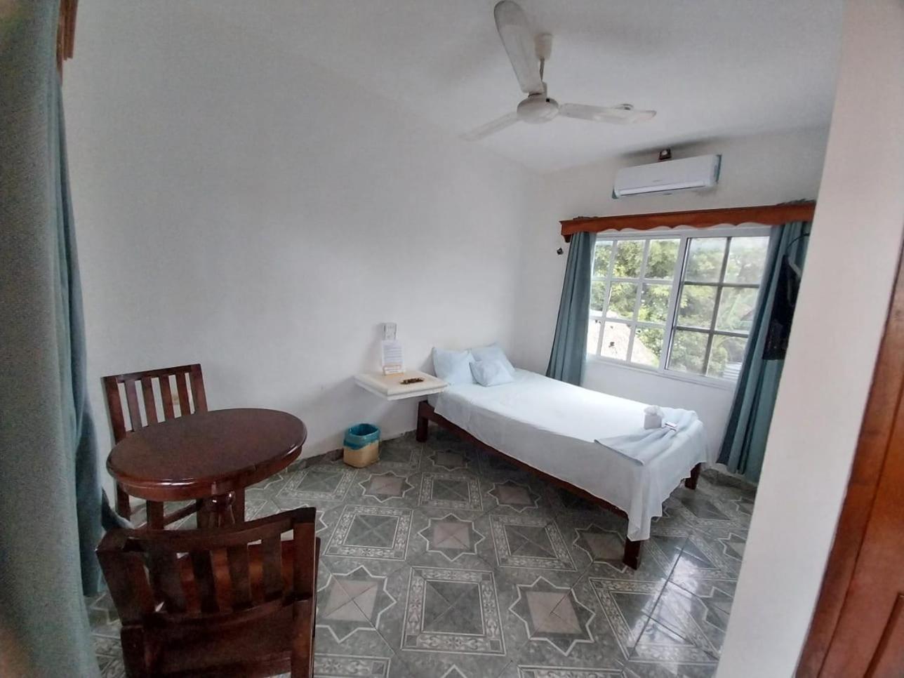 Hotel Maria José Felipe Carrillo Puerto Kültér fotó